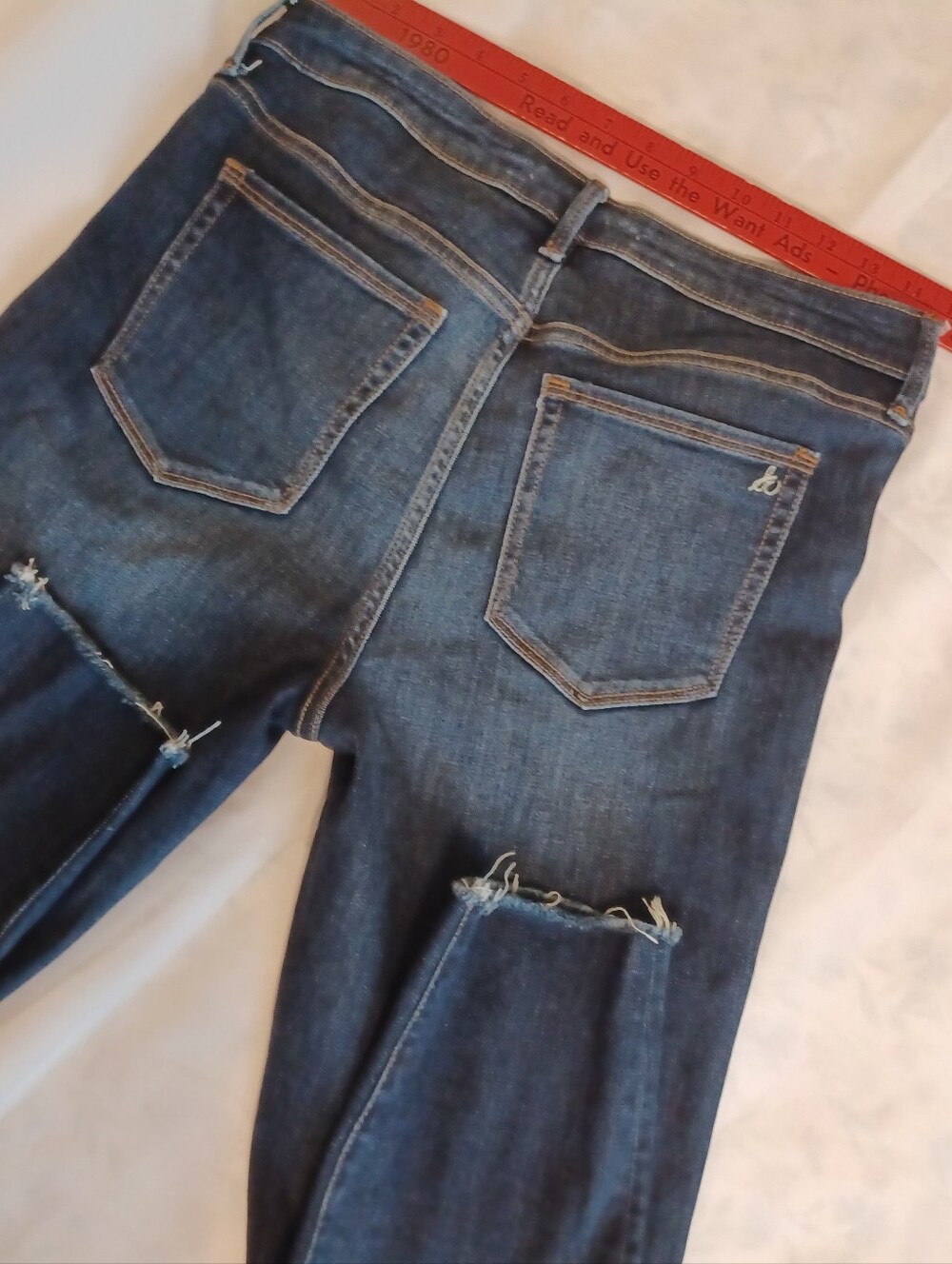 Women’s Dark Blue Distressed Skinny Jeans Sam Edelman Size 30